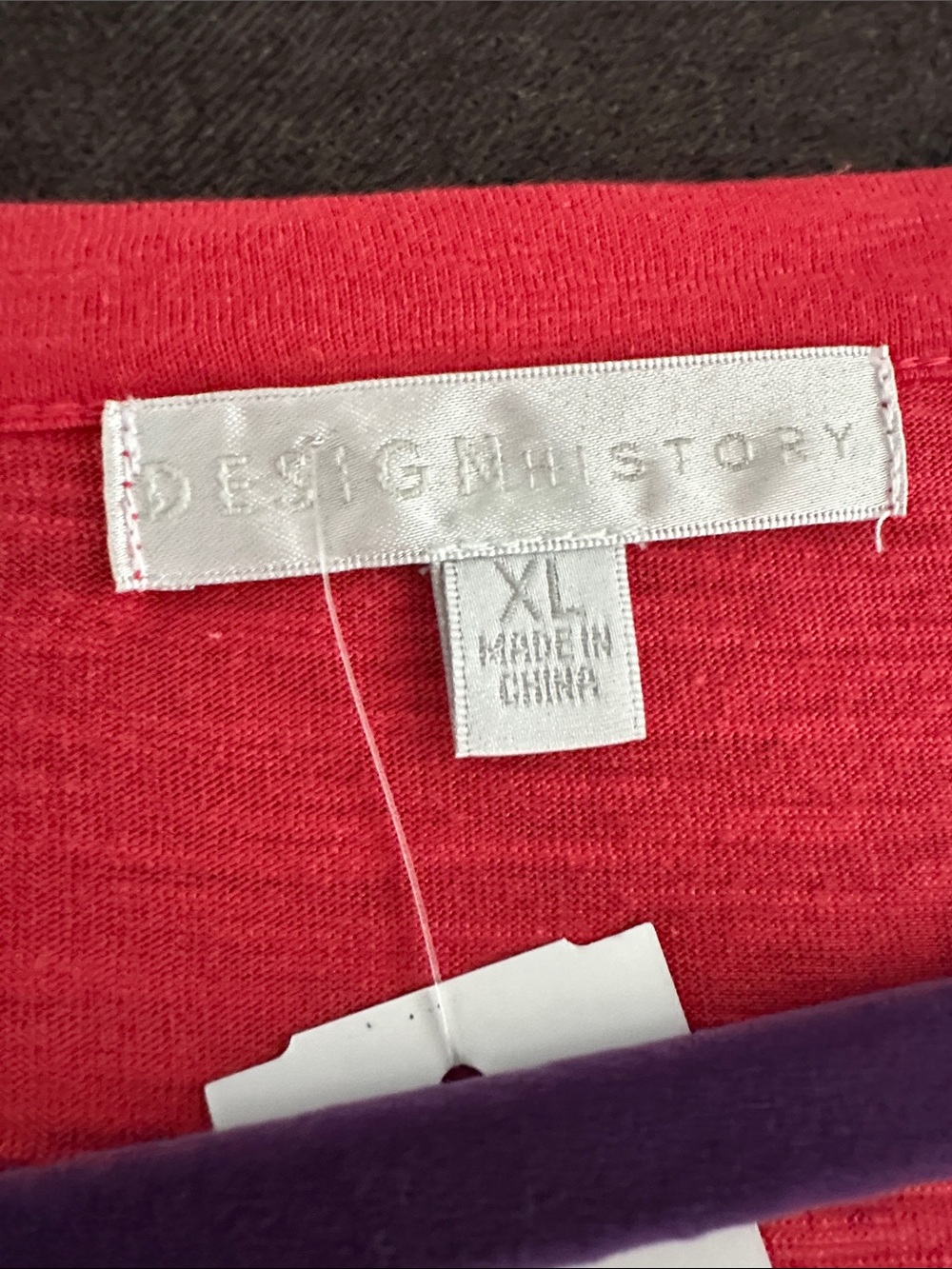 Design History Red Eyelet Puff-Sleeve Tee - Picture 4 of 6